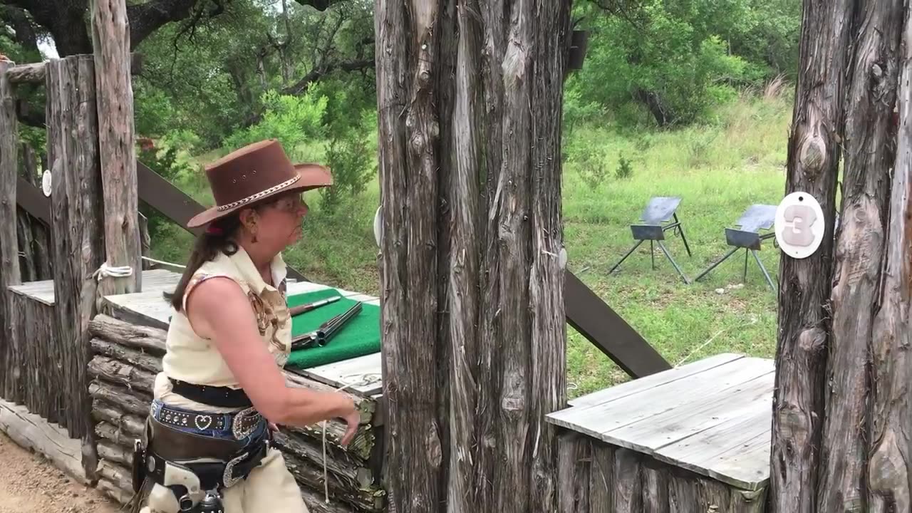 Cowboy Action Shooting (Women)