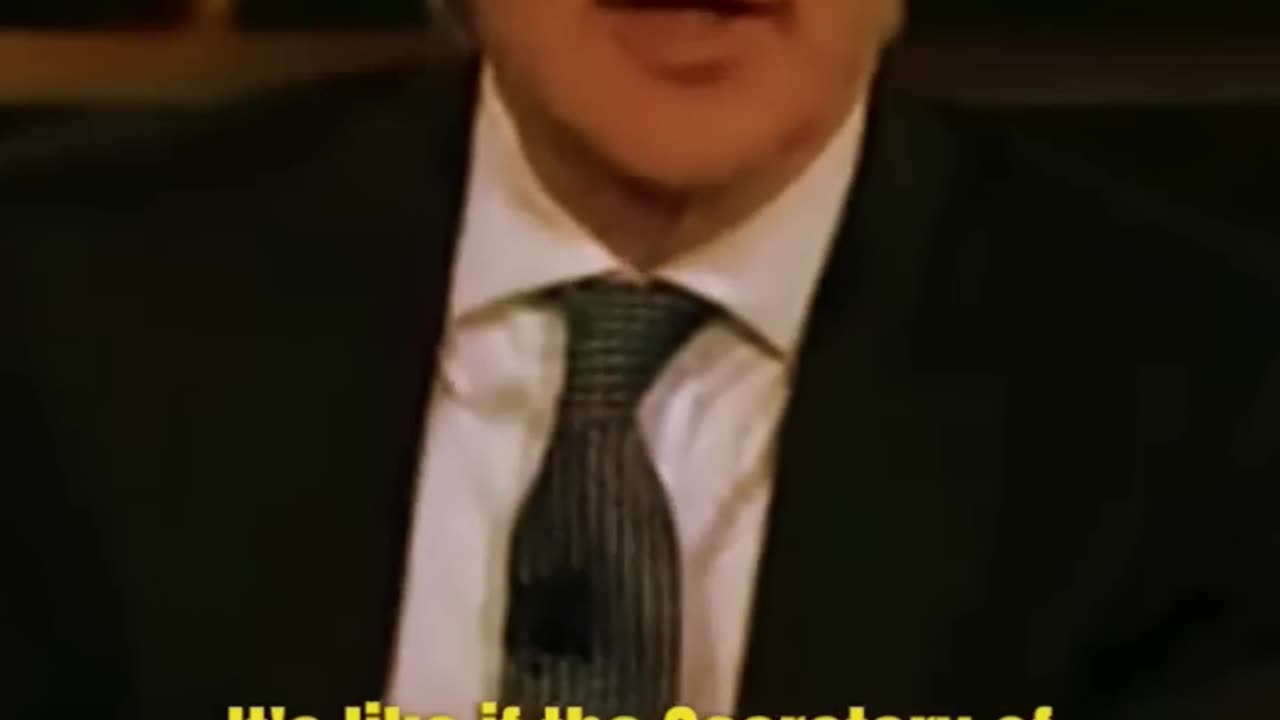 Bill Maher goes after hypocrite environmentalists!