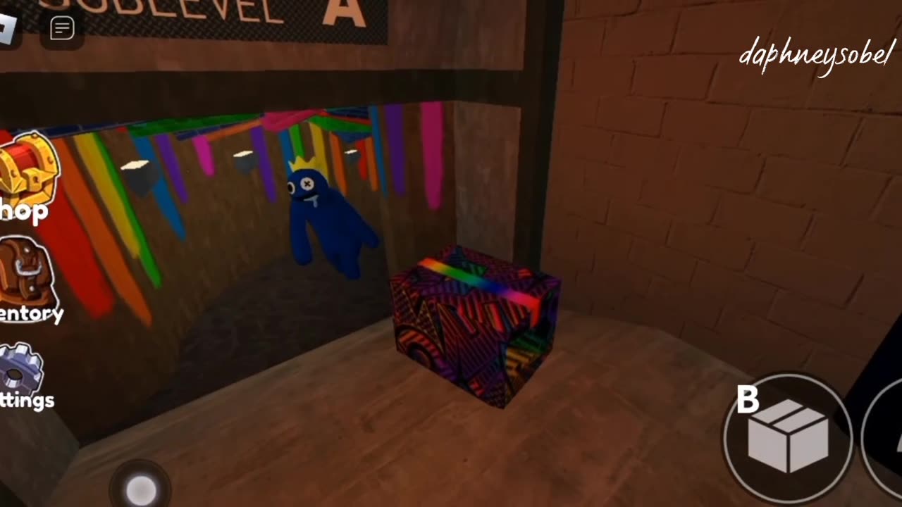 ROBLOX - Escaping from Rainbow Friends Game