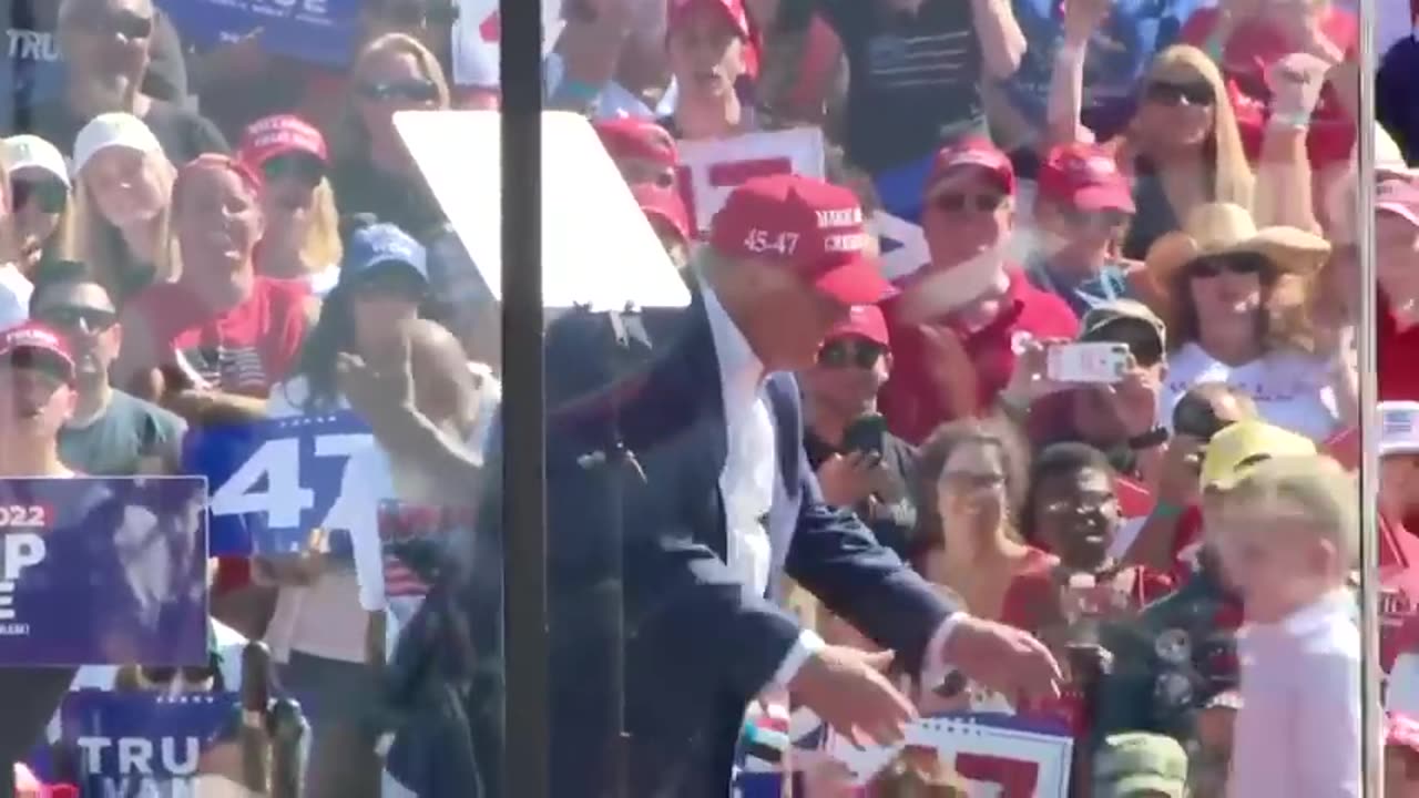 President Trump's Grandchildren, Luke and Carolina, Join President Trump on Stage in North Carolina