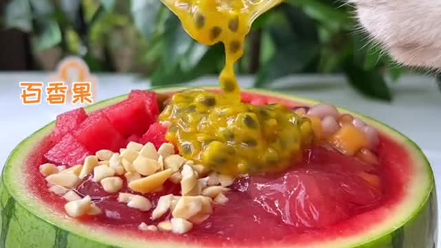 Elvis hand rub ice powder has a soul, watermelon and ice powder combined with super duang