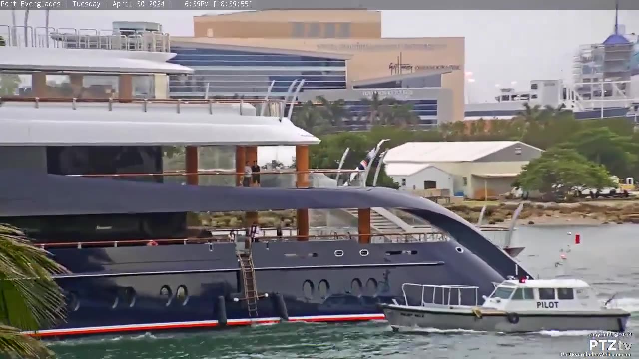 Mark Zuckerbergs brand new Yacht makes its debut...