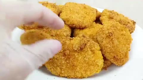 Nuggets caseiros na AirFryer, fica super crocante