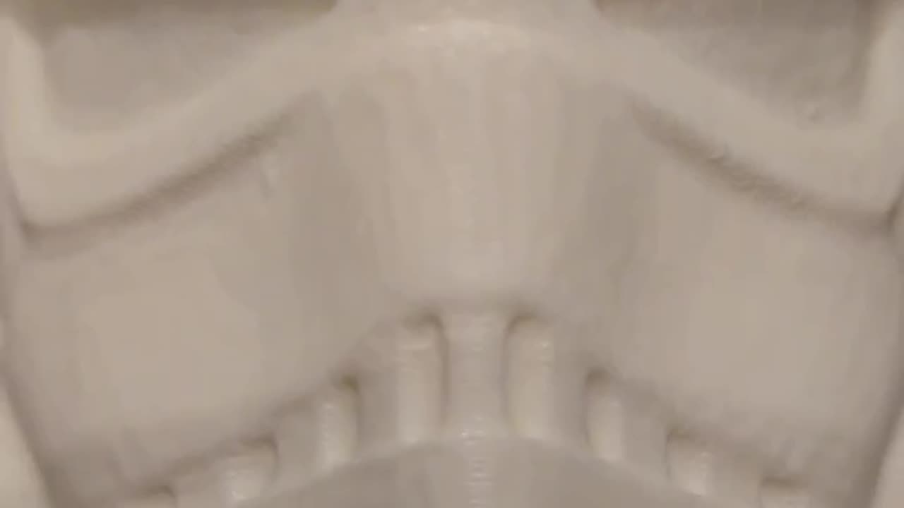 Stormtrooper pooper
