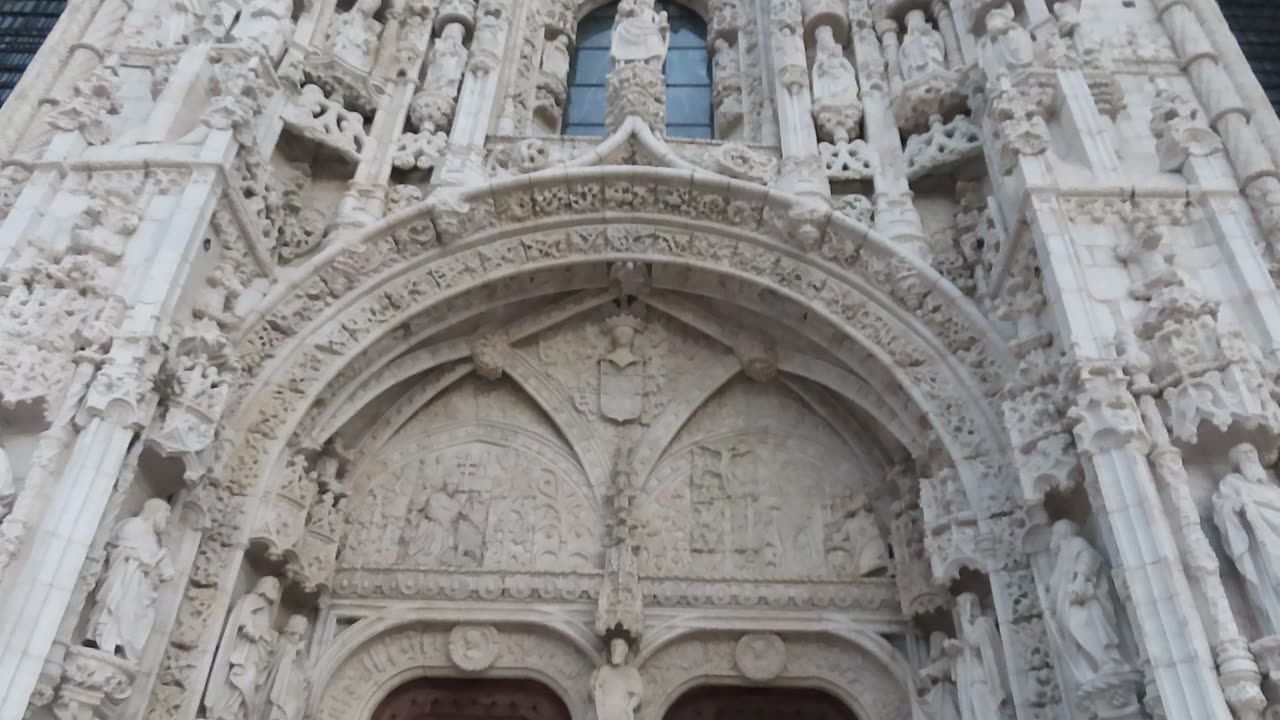 Монастырь Жеронимуш. Mosteiro dos Jerónimos e o seu portal sul