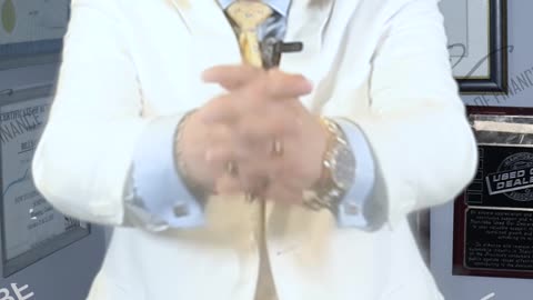 لفتات اليد التجارية! هذا يعني "تعالوا معًا"