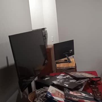 Moving on up. Lanose. Hachachacharr