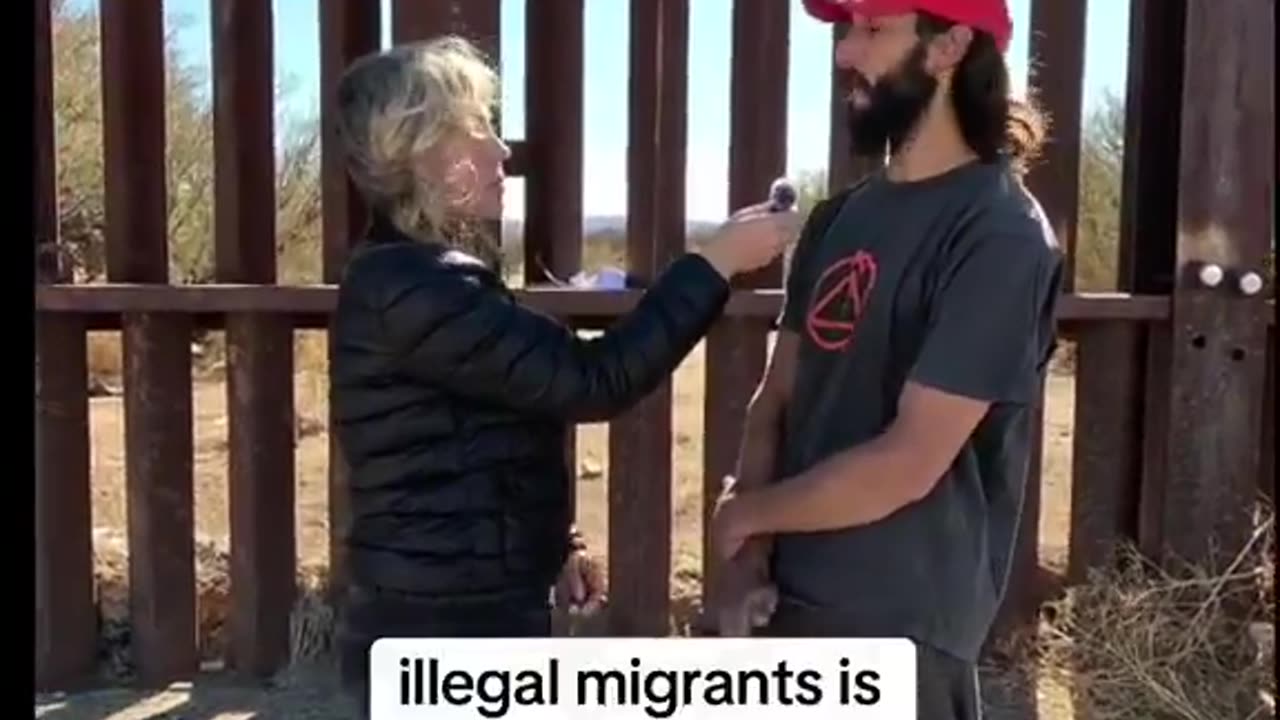 Journalist Brookerteejones interviews American who lives on the border