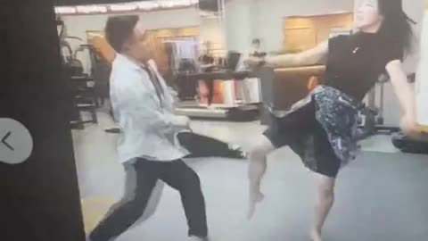 KARATE GIRL