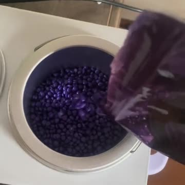 Melting Sexy Smooth Hypnotic Purple Seduction Hard Wax | Shanae's Beauty