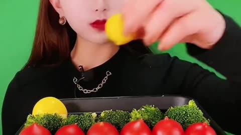 Indulge Your Senses: Satisfying ASMR Eating Moments