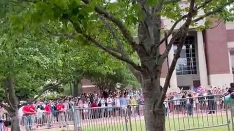 A small group of Palestine protestors just showed up at University of Mississippi.