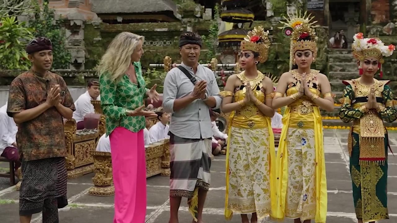 Amazing Balinese Dancers! | Kimpton's Round The World Travel Show