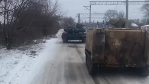 Ukrainian Armored Column Moving Through Bakhmut