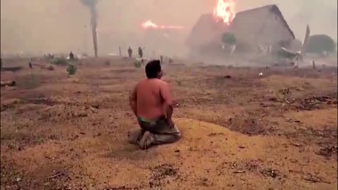 Bolivians race to save belongings as wildfire burns their homes