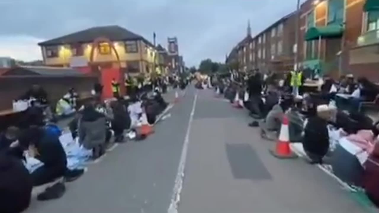 Welcome to "modern London".