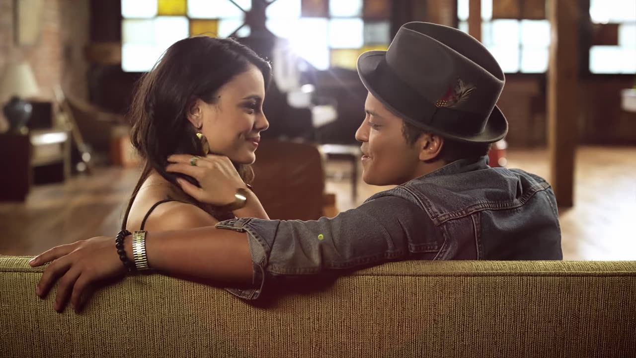 Bruno Mars - Just The Way You Are (Official Music Video)