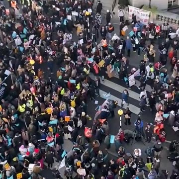 Great Britain protests because of high living costs