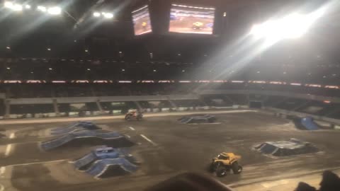 Monster jam racing🤩🤯