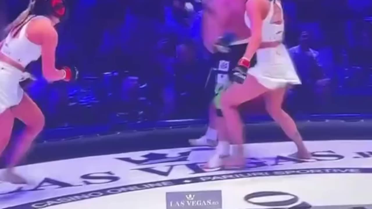 UFC 😆😆