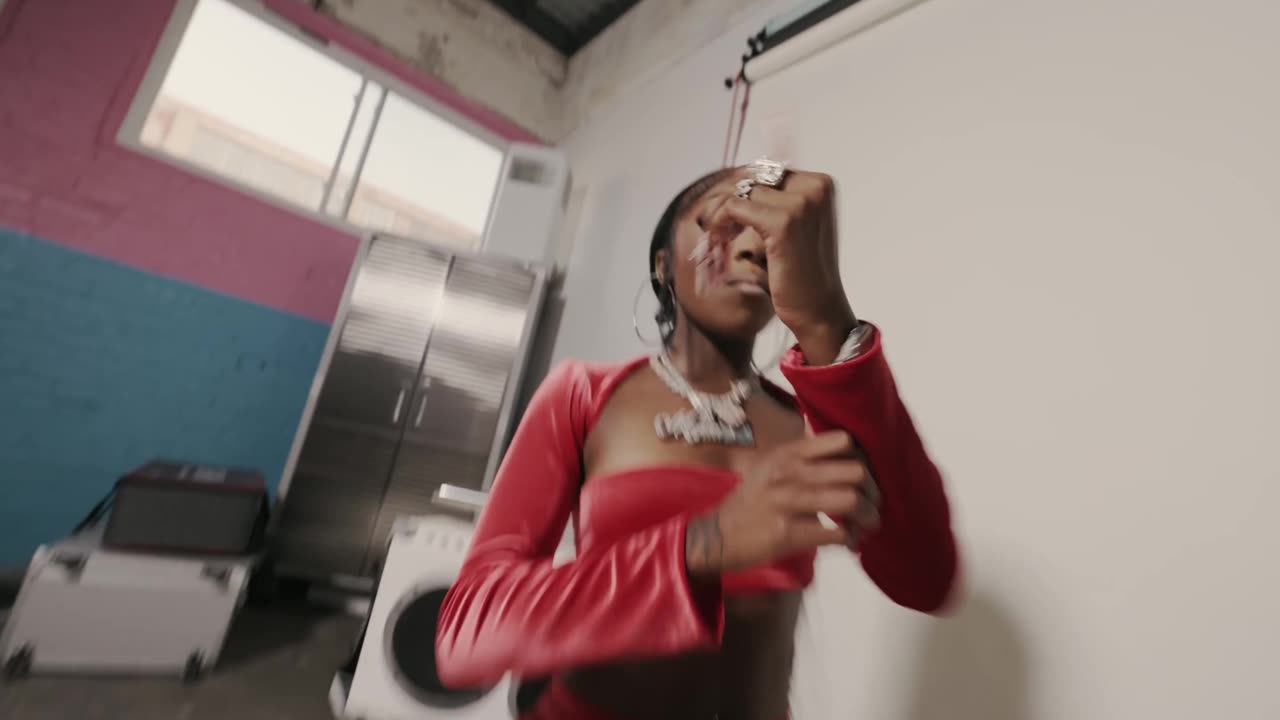 Myaap - Crunch Time (Official Music Video)