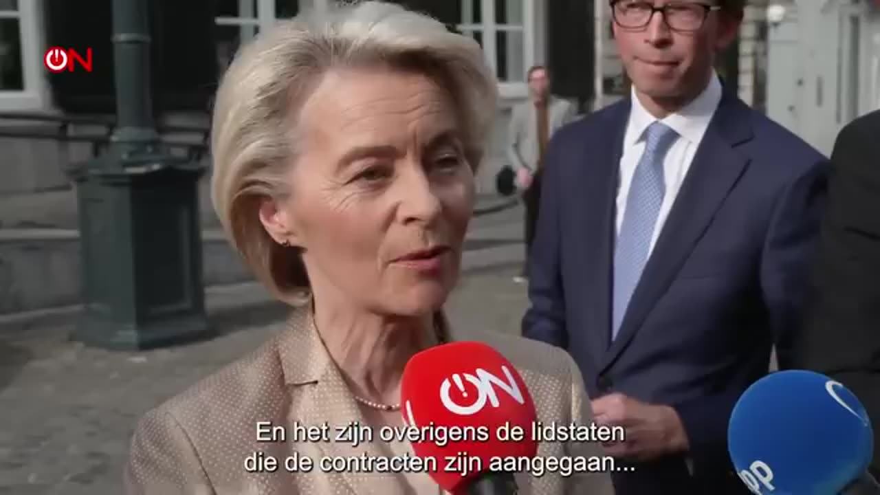 Ongehoord nieuws vroeg aan van der Leyen waarom ze haar appjes van Pfizer had verwijderd.