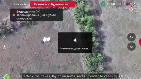 Three AFU servicemen surrender to Russian marines after enemy positions were leafleted.mp4