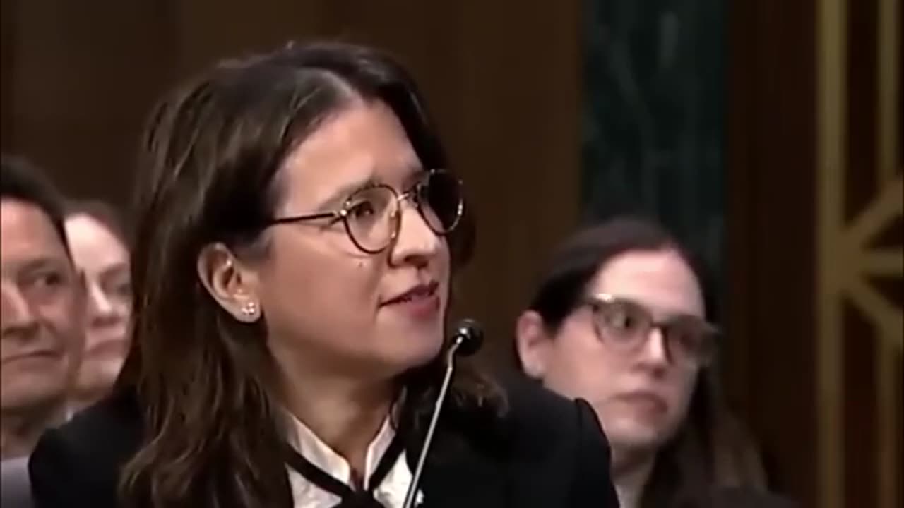 "She's A FOOL" Sen. John Kennedy Completely HUMILIATES Ocasio-Cortez with one line!!