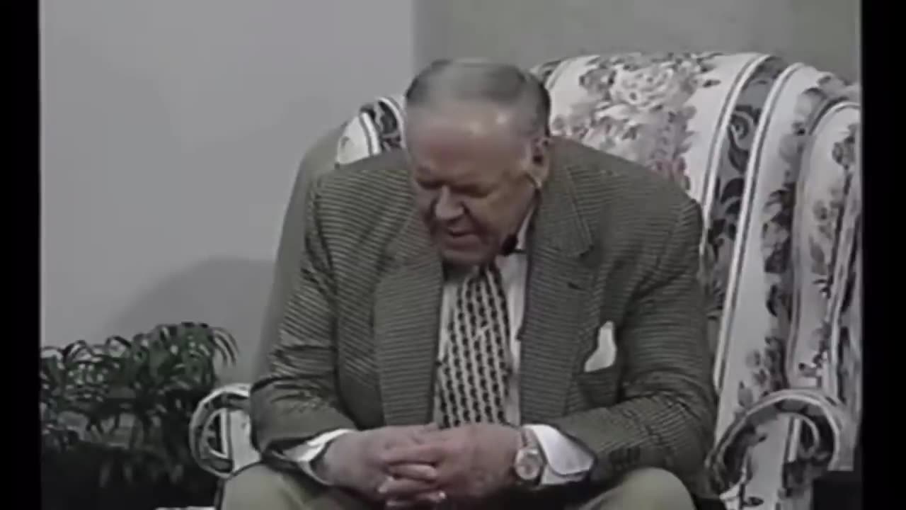 Praying in Tongues with Kenneth E. Hagin for 1 Hour