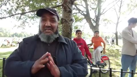 Uncle Omar _ speakers corner _ the biggest da you ssah in da corner