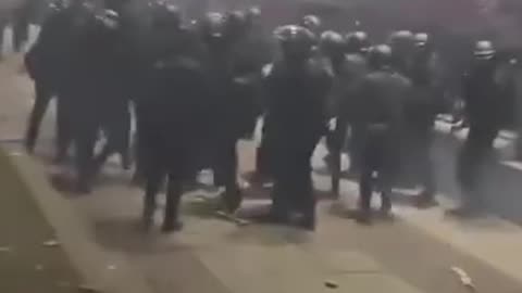 🇬🇪 Security forces have begun a harsh crackdown on people in Georgia!