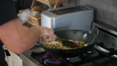 The Easiest Noodle Dish Ever (Yaki Udon)