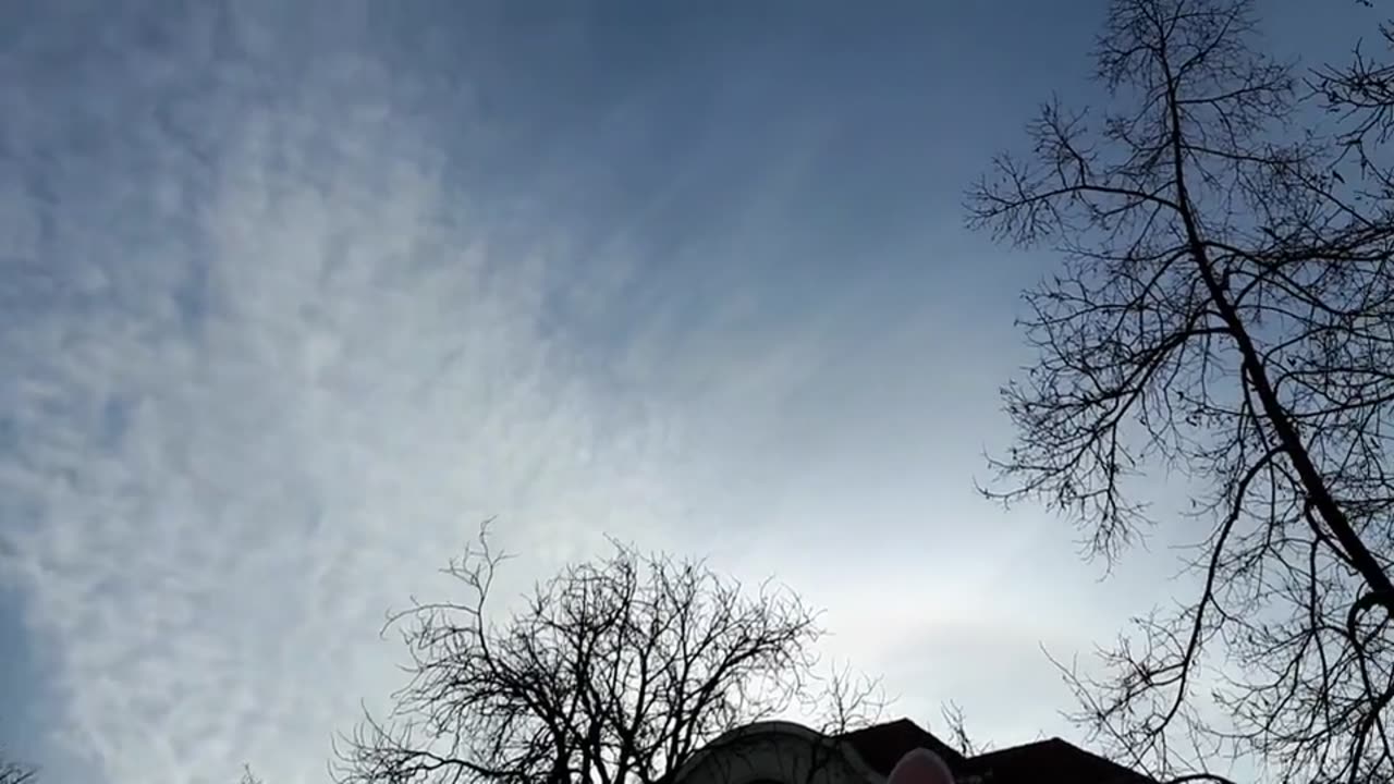 Himmel in Berlin am 5.2.2023 um 14:25 Uhr