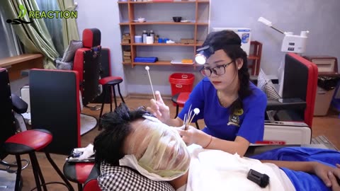 The barbershop's full course is perfect for travelers to relax and recover from fatigue