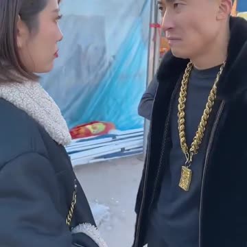 一場疫情，把人民搞成“到處搶物資的精神病患”……到頭來才發現，其實“就是場 小感冒”…