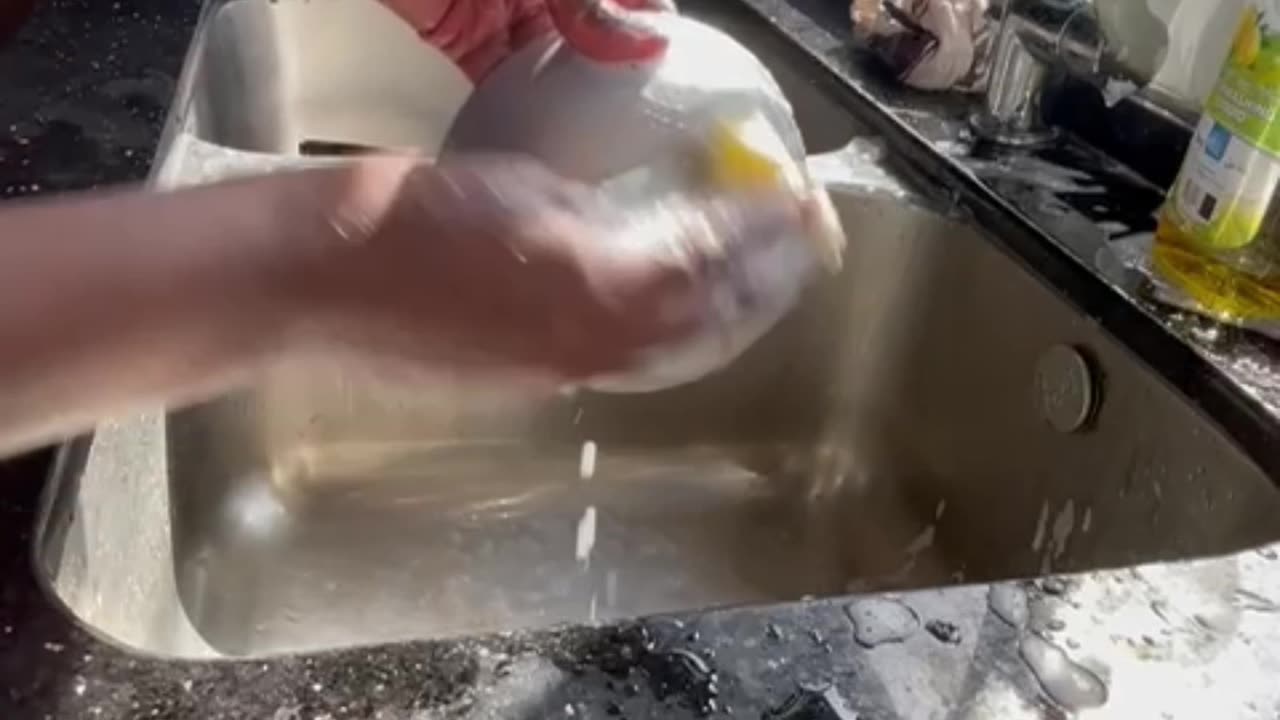 ASMR Cleaning Dishes - Day 13: The Soothing Sounds of Sparkling Clean