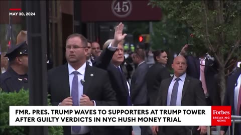 BREAKING NEWS- Trump Returns To Trump Tower After Guilty Verdict, Raises His Fists In The Air