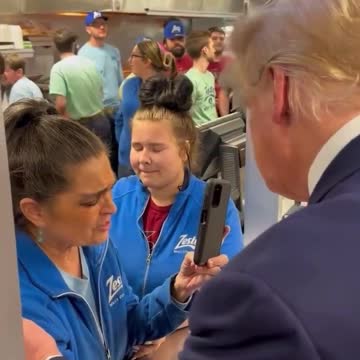 A lady at the ice cream shop asked to pray over President Trump ❤️🙏🏻