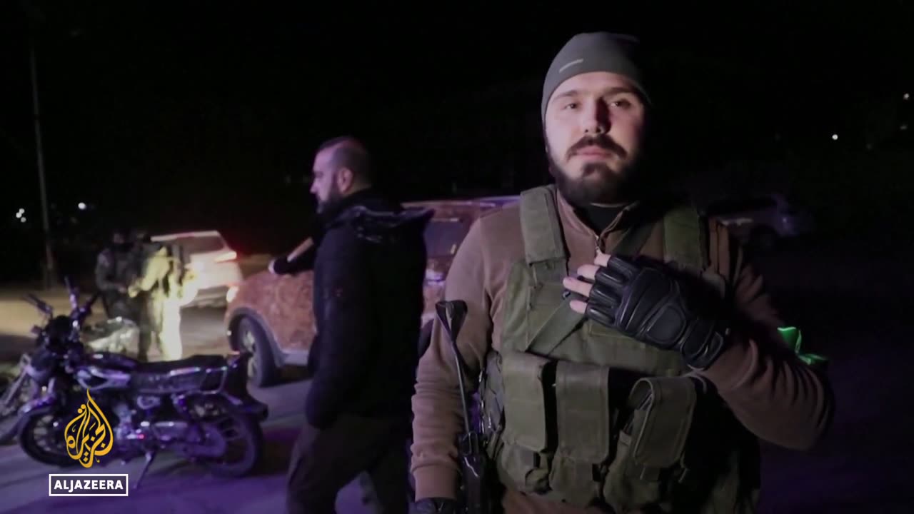 Syria fighting: Opposition fighters enter Aleppo after eight years