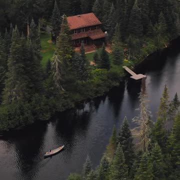 Tranquil Nature of Mont-Tremblant in Quebec, Canada #naturalbeauty