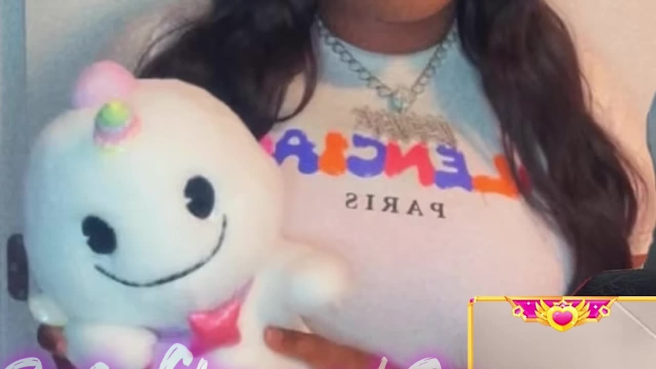 PrettyTeeTee recaps the incident at her grandad's house w/squatter 5/7/24 #bigoclipandsip