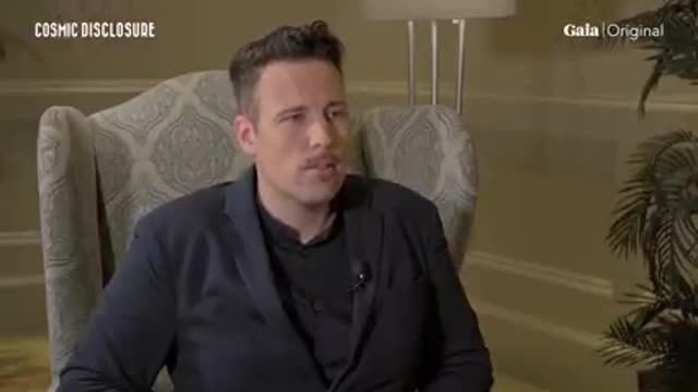 Insider Shares Experience of Face-to-Face Contact With Greys