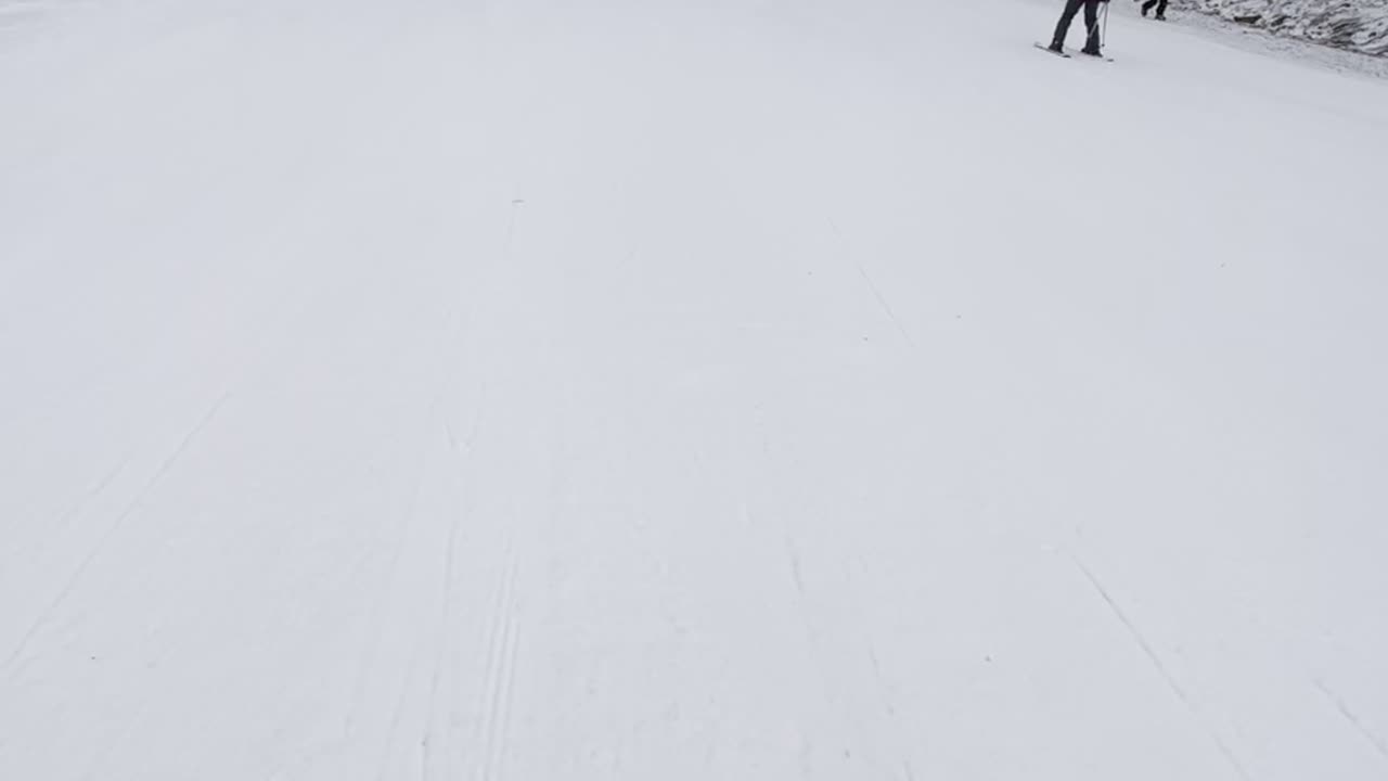 SKIING DOWN CUBB RUN ⛷️🎿 (snowshoe mountain, West Virginia)