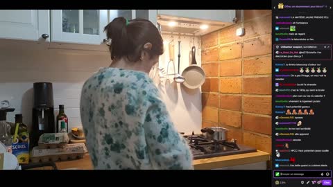 2023-01-30 (2bis.5) - Crèpes et problèmes de couple - Meutemediatique (version avec chat)