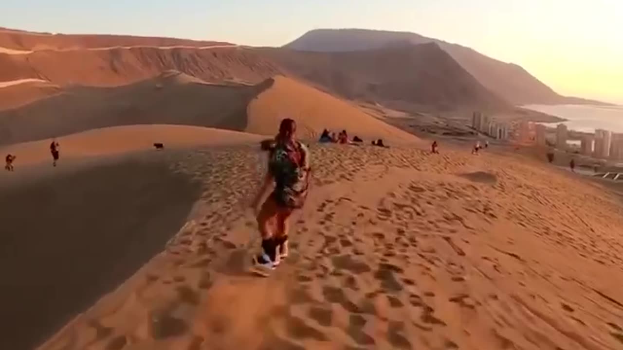 Surfing on sand dunes, a new sport