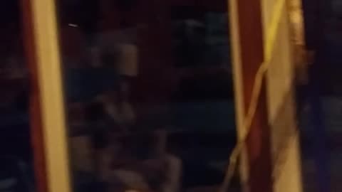 HOW AN ELEVATOR WORKS.