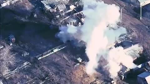 Every Building Russian Soldiers Try to Hide in Instantly Explodes