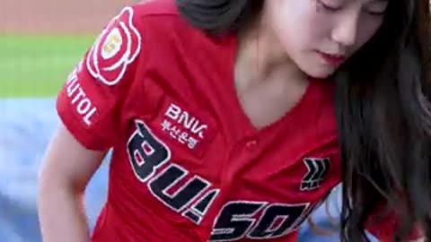 240427 I 음료 한모금 마시는 우신희 (WOO SHINHEE) 치어리더 I 직캠 I 롯데 자이언츠