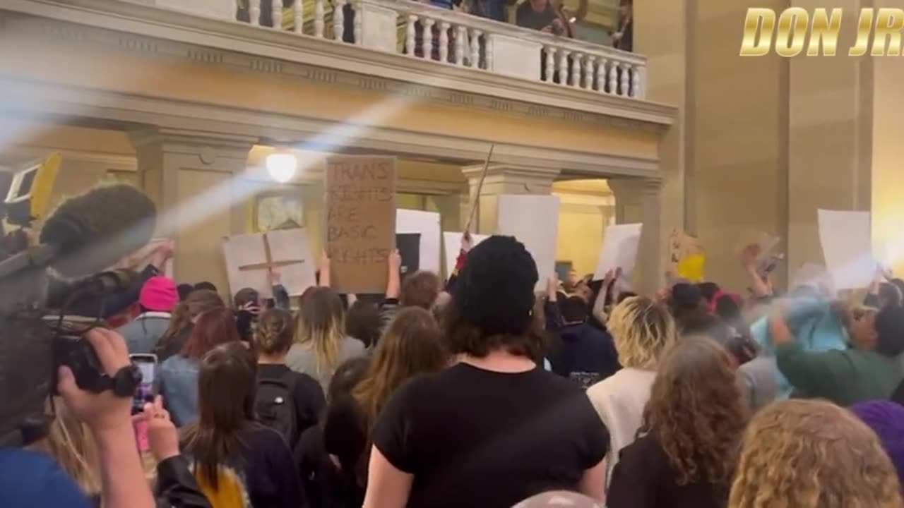 Trans Activists OCCUPY Oklahoma State Capitol! - Insurrection?