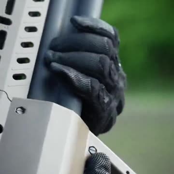 Would you want this semi auto shotgun?